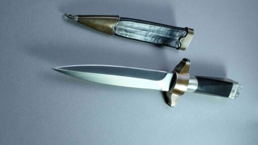 Robin Hood a dagger for Lady Marian | 3D Gravur Konfigurator | 4