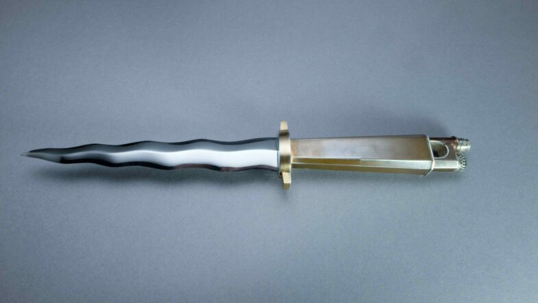 KRIS flame dagger with mystical power | 3D Gravur Konfigurator | 16