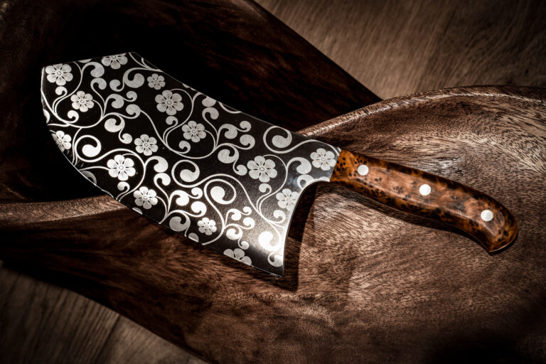Markus Wolf, perfect photos of kitchen knives | 3D Gravur Konfigurator | 14